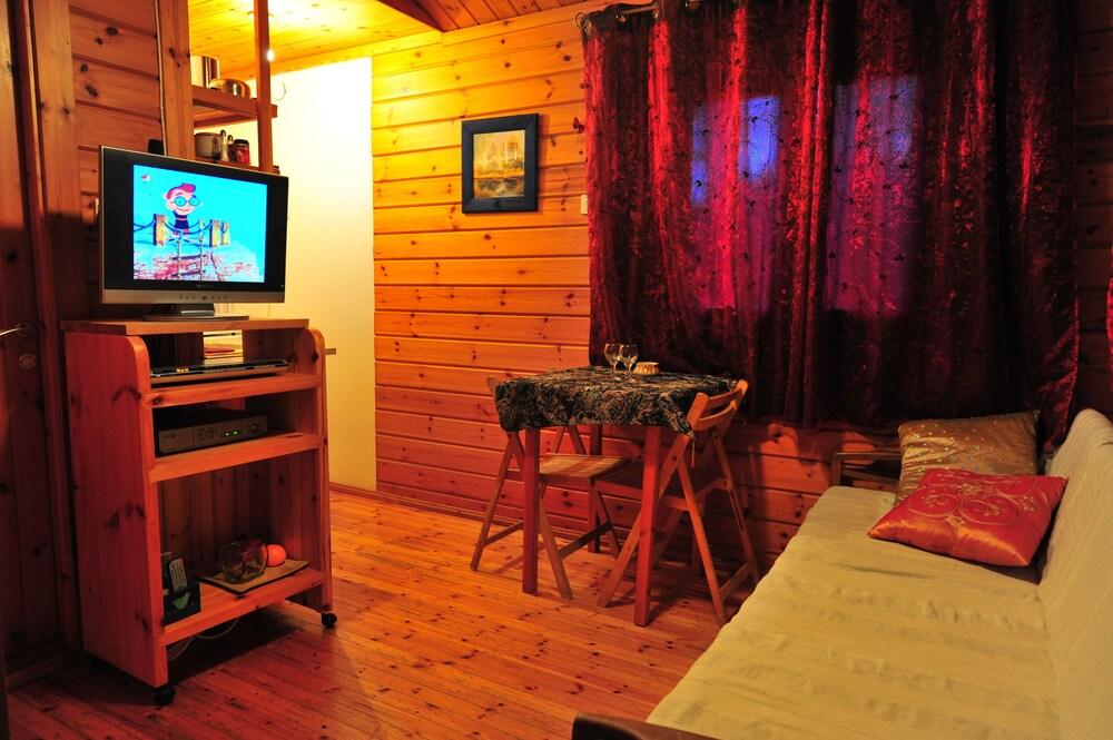 Arbel Holiday Homes Экстерьер фото